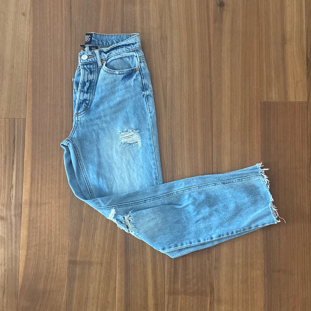 UO Slim Straight Jeans
